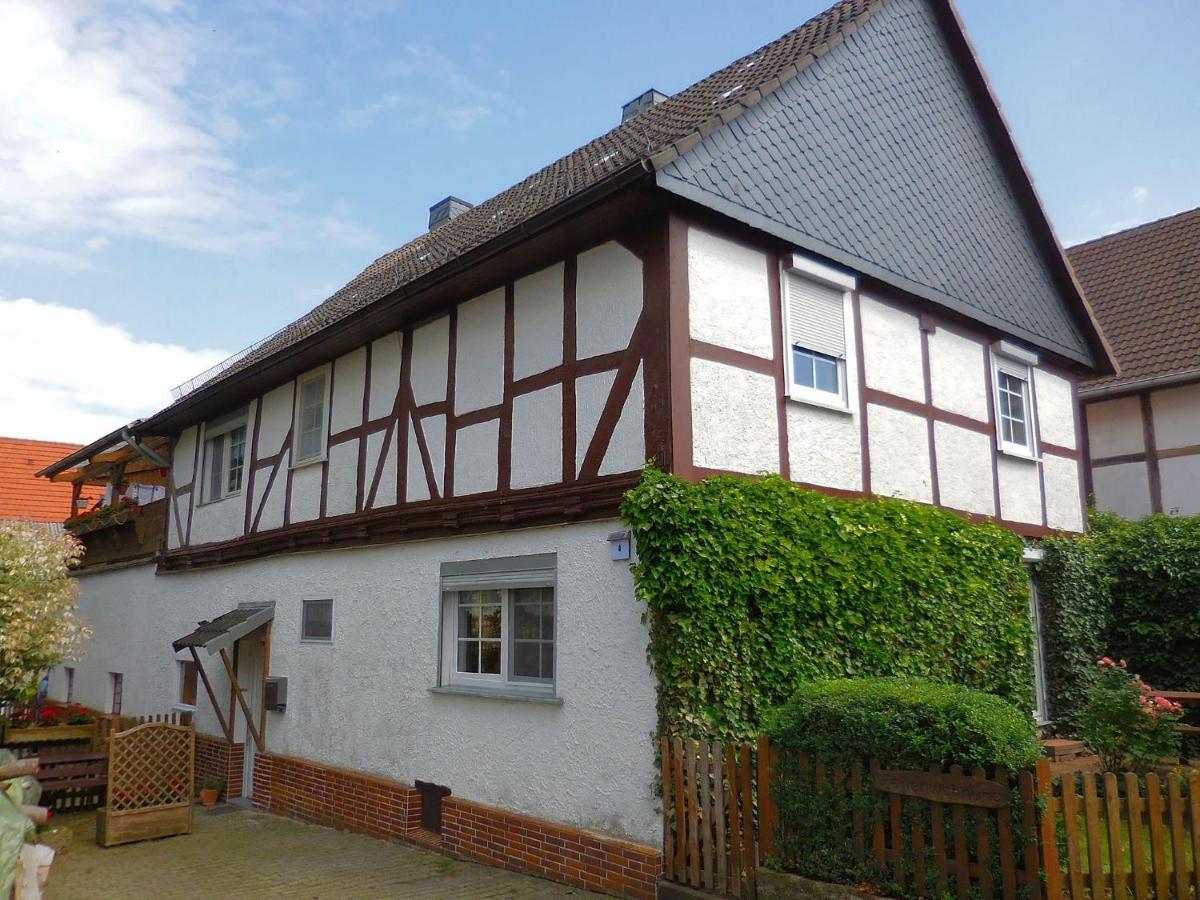 Small Apartment In Hesse With Terrace And Garden Frielendorf Экстерьер фото