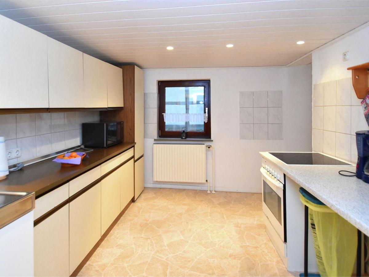Small Apartment In Hesse With Terrace And Garden Frielendorf Экстерьер фото