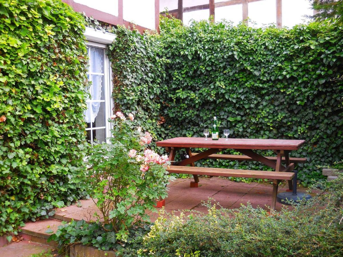 Small Apartment In Hesse With Terrace And Garden Frielendorf Экстерьер фото