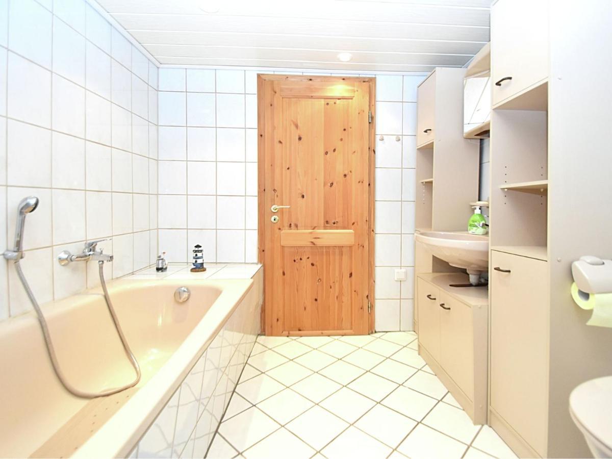 Small Apartment In Hesse With Terrace And Garden Frielendorf Экстерьер фото